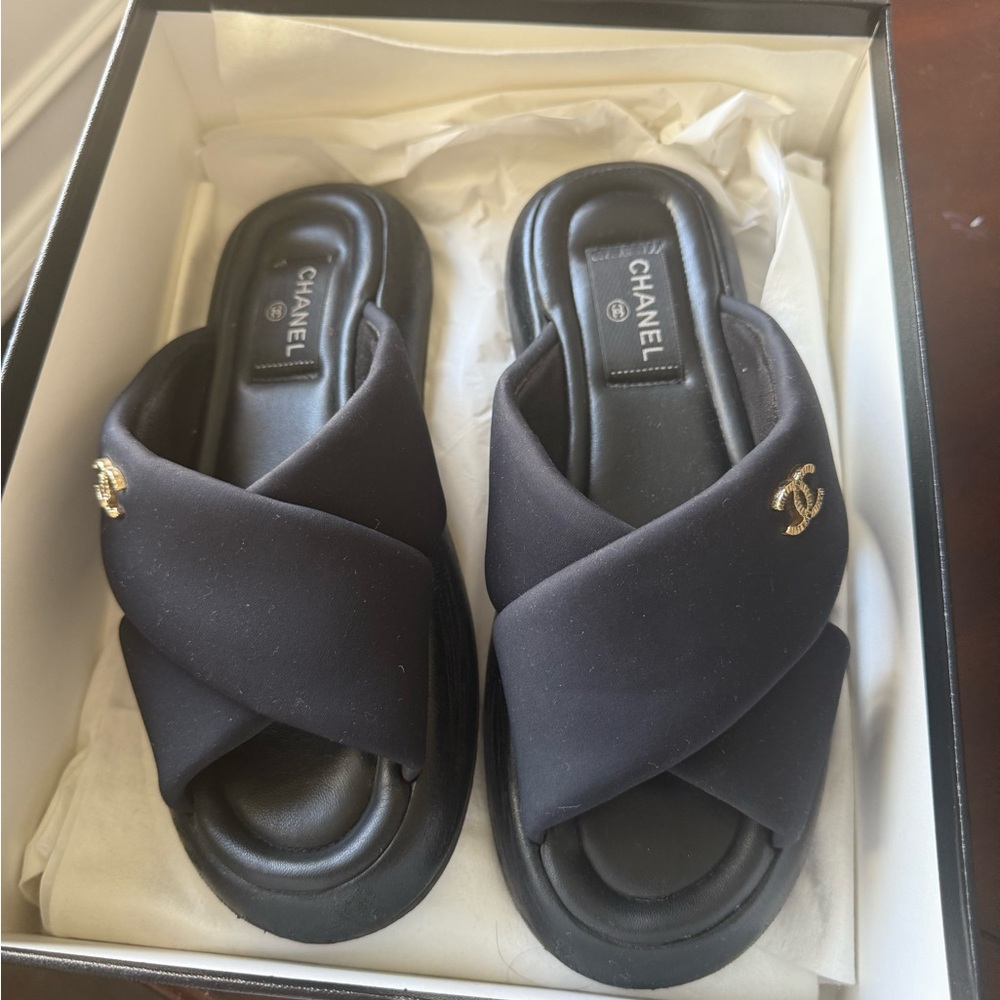 Chanel Black Sandals with Criss-Cross Straps